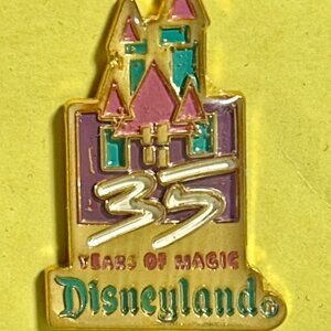 Vintage Disneyland 35 years of Magic Lapel Pin Brooch